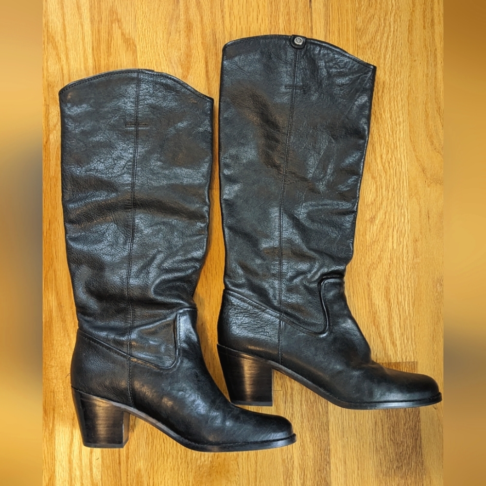 Like New Frye Boots Black